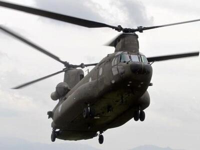  Ένα ελικόπτερο τύπου ΣΙΝΟΥΚ -που δεν βλ...