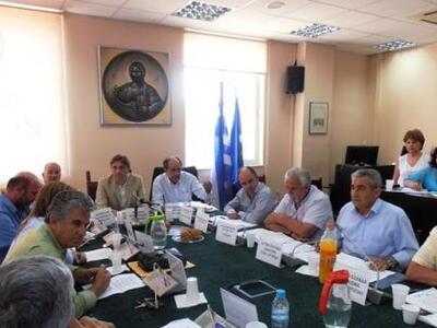 Στο πλευρό των υπαλλήλων της στέκεται η ...