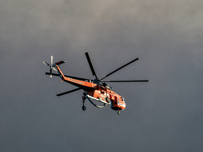 Χωρίς ενεργό μέτωπο οι φωτιές σε Ανάβυσσ...