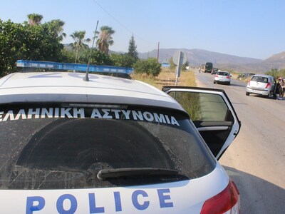 Αίγιο: Συνέλαβαν άνδρα για ληστεία σε αρτοποιείο