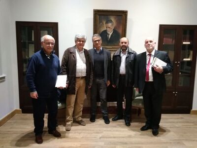 Από αριστερά ο Νίκος Μπακρώζης, ο Γιάννη...