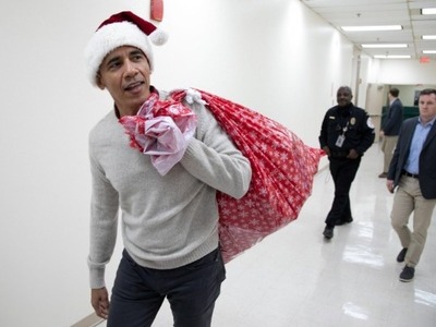 Ο Μπαράκ Ομπάμα επισκέφθηκε παιδιατρικό νοσοκομείο