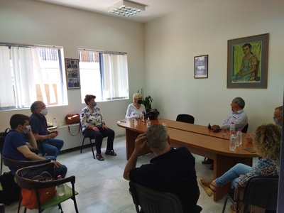 Στο Εργατικό Κέντρο Αιγίου Μάρκου και Αναγνωστοπούλου Στο Εργατικό Κέντρο Αιγίου Μάρκου και Αναγνωστοπούλου