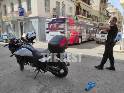 Πάτρα: Λεωφορείο τράκαρε με Ι.Χ.- ΦΩΤΟ