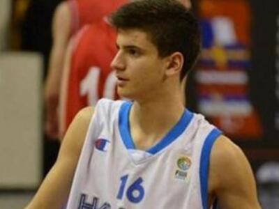 Στην προεπιλογή της Εθνικής Εφήβων ο Δίπλαρος