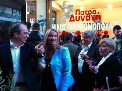 Πάτρα: Το αδιαχώρητο στο εκλογικό κέντρο...