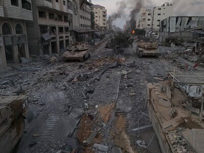 Στρατιωτική κινητοποίηση στη Γάζα: Άρματ...