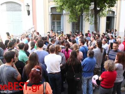 Πάτρα: Κλιμακώνουν τον αγώνα οι απλήρωτο...