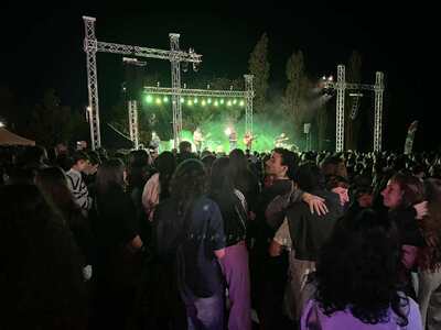 Στο "κόκκινο" το Welcome to UP...