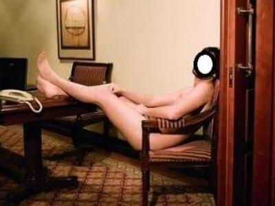 Η γυμνή φωτογράφηση πρωταγωνιστή του Μπρούσκο!