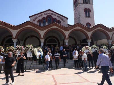 Ημαθία: Το «τελευταίο αντίο» στον Απόστο...