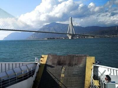 Τραυματισμός 53χρονου ναυτικού στο λιμάν...