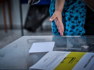 Στις κάλπες και πάλι την Κυριακή οι Έλλη...