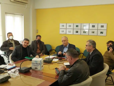 Οι Δήμοι της Δυτικής Ελλάδας κλείνουν συ...