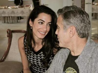 Διαψεύδονται οι φήμες περί εγκυμοσύνης τ...