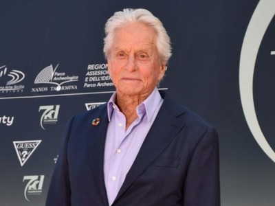 Μάικλ Ντάγκλας: «Με τον πατέρα μου Κερκ,...