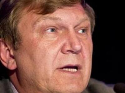 H Ρωσία δηλώνει έτοιμη να αναλάβει την τ...