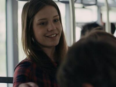 Η Adele Exarchopoulos... "Σε επιφυλ...