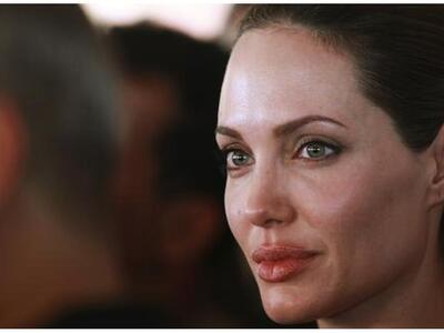 Ξέσπασε σε κλάματα σε ραδιοφωνική εκπομπ...