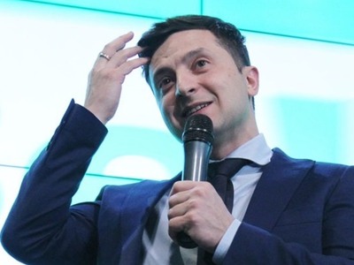 Προβάδισμα Ζελένσκι στις προεδρικές εκλο...