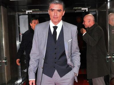 ΔΕΙΤΕ το "αντίο" του Νίκου Ευα...