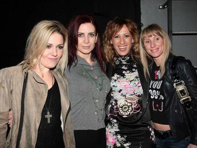 Κατερίνα Διδασκάλου, Πηγή Δεβετζή, Κατερίνα Θάνου