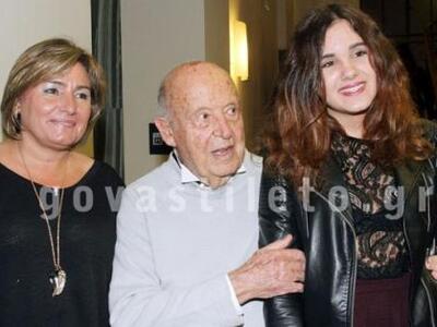 Δείτε την 16χρονη κουκλίτσα κόρη του βετ...