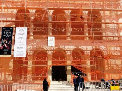 "Στοπ" στις εργασίες στον &quo...