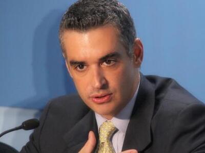 O Aρης Σπηλιωτόπουλος, παρέα με κόρη εφο...