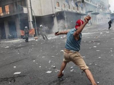 Απίστευτο! Πρόστιμο στην ΚΟΕ για αφίσα σ...