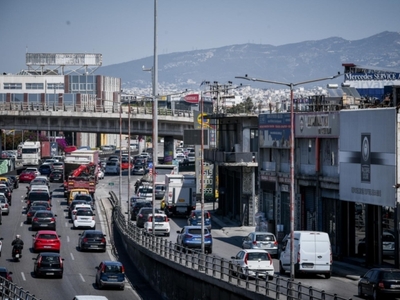 Κυκλοφοριακές ρυθμίσεις στην Αθηνών - Κο...