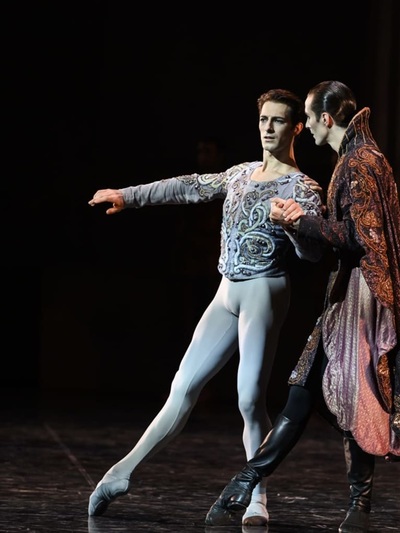 Ο Mathieu Ganio της Όπερας του Παρισιού