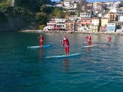 Πάργα: Οι Αη Βασίληδες έφθασαν πάνω σε σ...