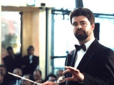 Η Neckarsulm Youth Symphony Orchestra στ...