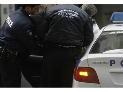Ζευγάρι συνελήφθη στο Καρπενήσι με 10 &q...