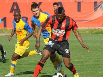 Επιστρέφει ο Εμ Πια Μαπούκου στην Παναχα...