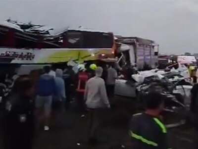 Τροχαίο στην Τουρκία: Πολύνεκρη καραμπόλ...