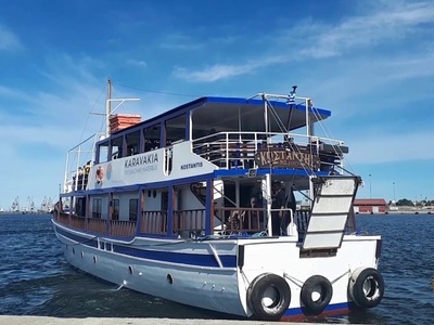 Θεσσαλονίκη: Κάηκε το καραβάκι «Κωνσταντ...