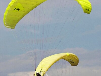 Μεσολόγγι: Ανεμοπτεριστής έπεσε σε βραχώ...