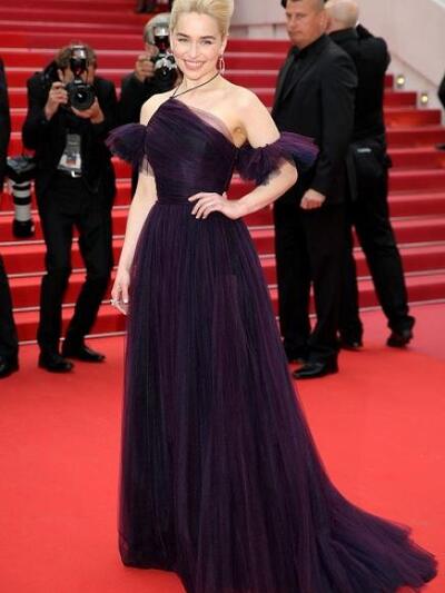 ΕΜΙΛΙΑ ΚΛΑΡΚ ΜΕ CHRISTIAN DIOR