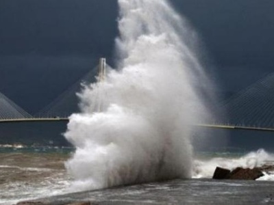 Ισχυροί άνεμοι «καίνε» τη Δυτική Ελλάδα-...