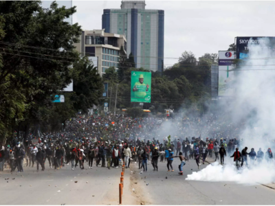 Κένυα: Η κυβέρνηση βγάζει τον στρατό στο...
