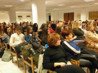 Πάτρα:Xρήσιμες κατευθύνσεις στον επαγγελ...