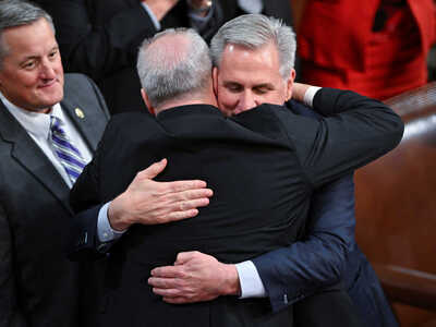 ΗΠΑ: Τέλος το θρίλερ στη Βουλή των Αντιπ...