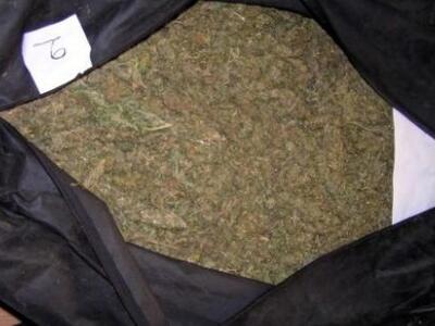 Iωάννινα: Μετέφεραν 127 κιλά χασίς με ταξί!