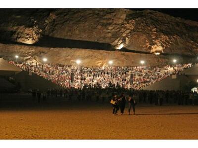 "Ανάσες" δροσιάς & πολιτισ...