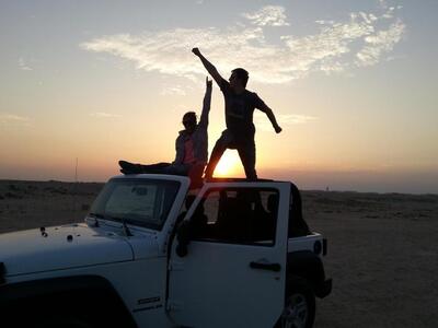 ΡΗΛΑΞ ΓΙΑ ΤΗΝ ΕΛΕΟΝΟΡΑ