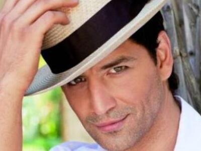 Σάκης Ρουβάς: Μετά τον Διόνυσο θα υποδυθ...