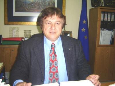 Νταουσάνης στη Ναύπακτο, Μπρεδήμας στην Καλαμάτα 