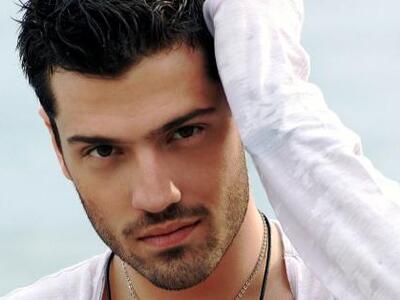 Δείτε το νέο βιντεοκλίπ του Κ. Αργυρού μ...